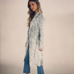 Crescent Drive - Long velvet blazer